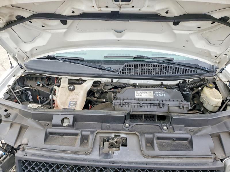 2018 Chevrolet Express 2500 Utility / Service van