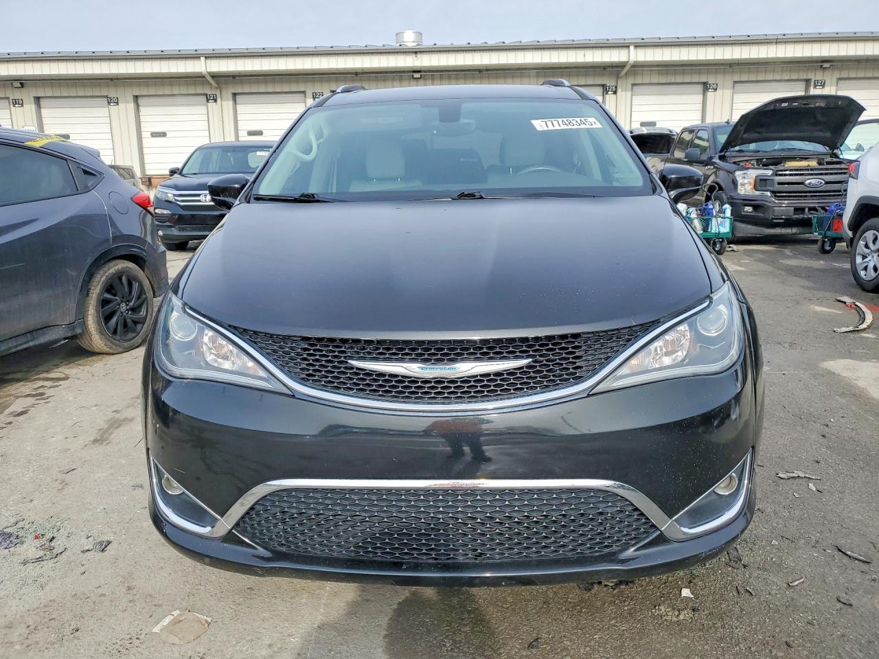 2017 Chrysler Pacifica Touring l Plus