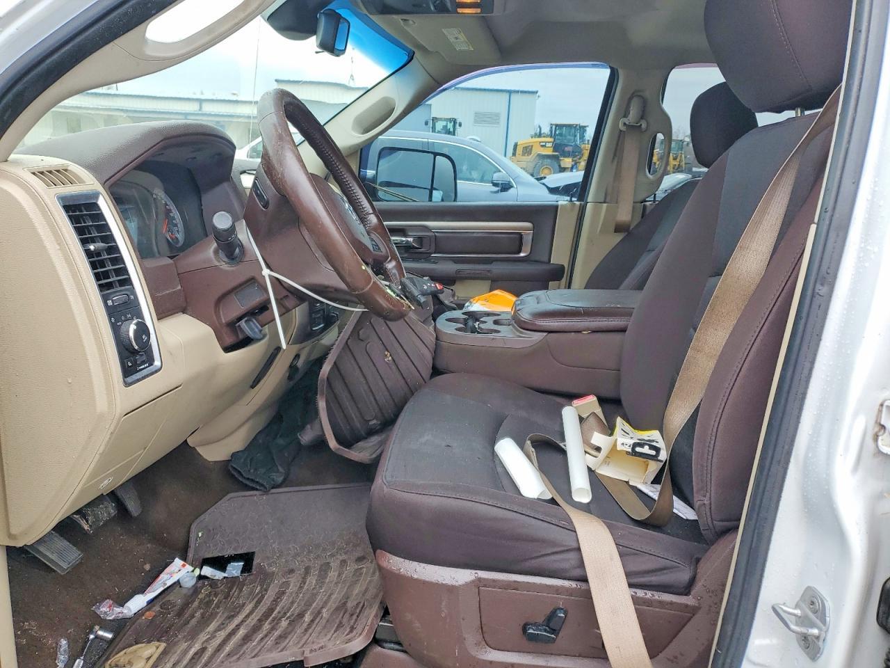 2014 Dodge Ram 1500 slt