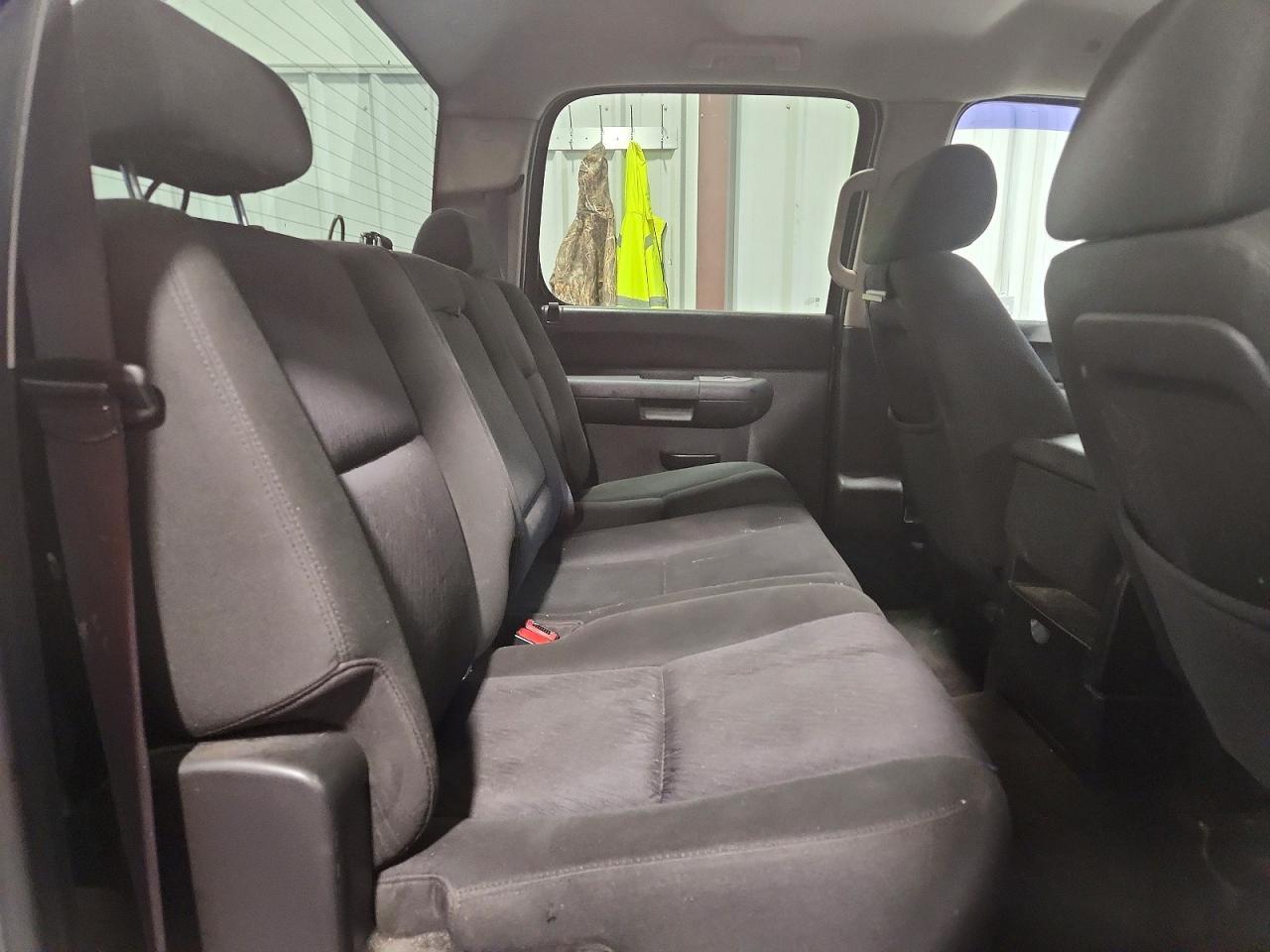 2011 Chevrolet Silverado C1500 LT