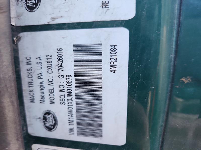 2018 Mack Cxu613 Semi Truck