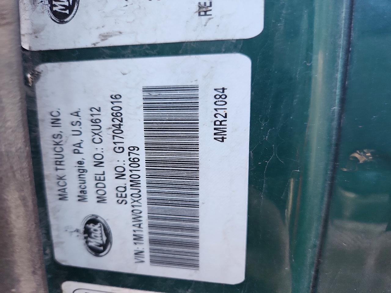 2018 Mack CXU613 Semi Truck