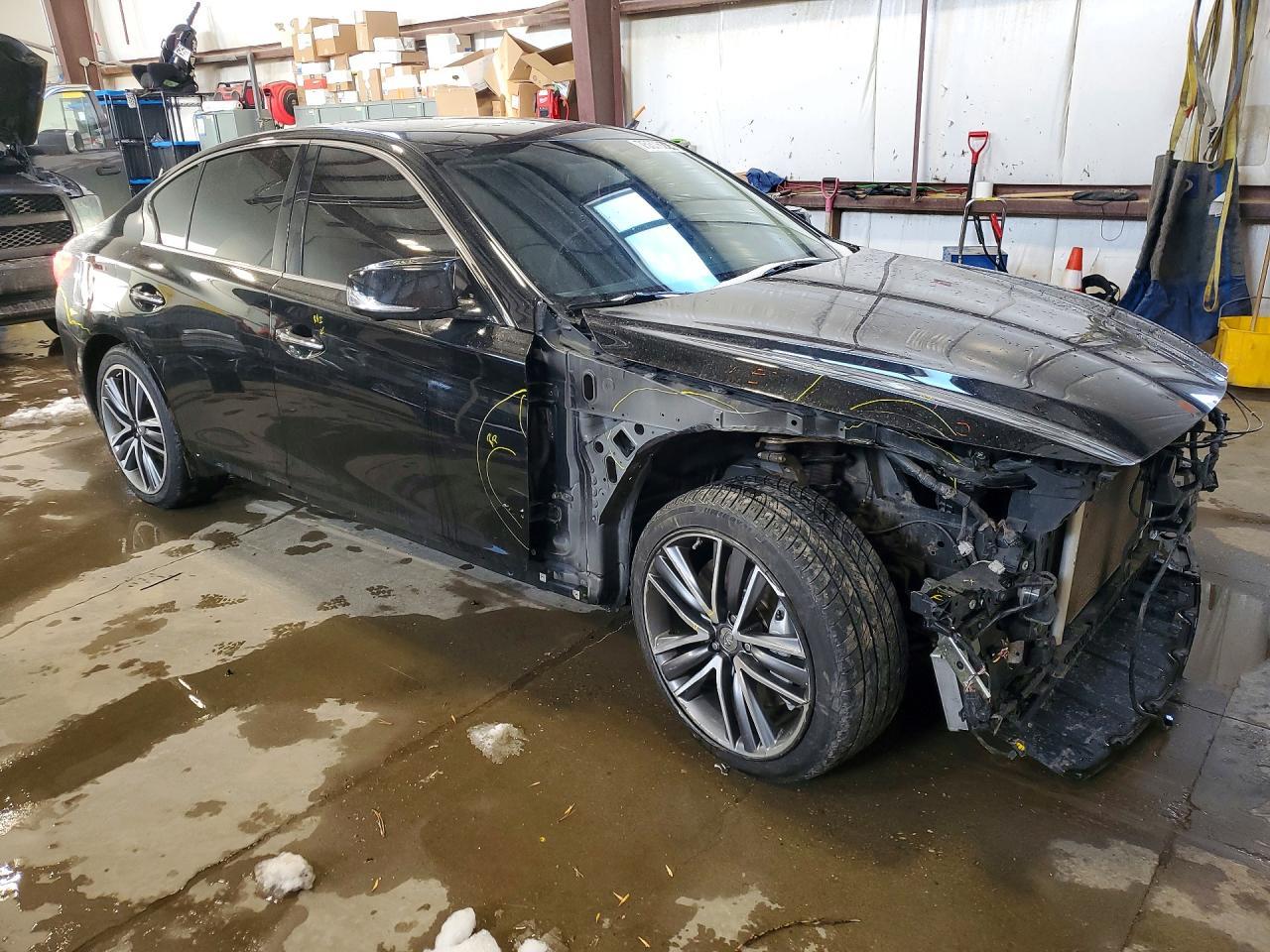 2015 Infiniti Q50 Base