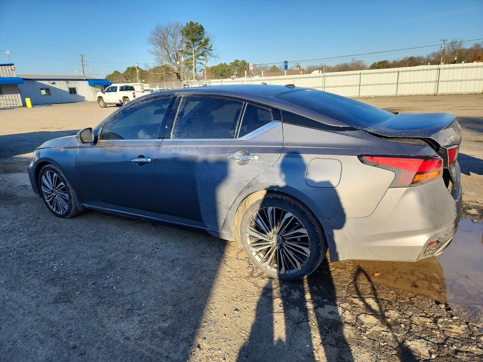 2024 Nissan Altima 2.5 sl