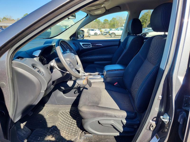 2018 Nissan Pathfinder s
