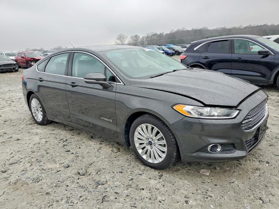 2015 Ford Fusion se Hybrid