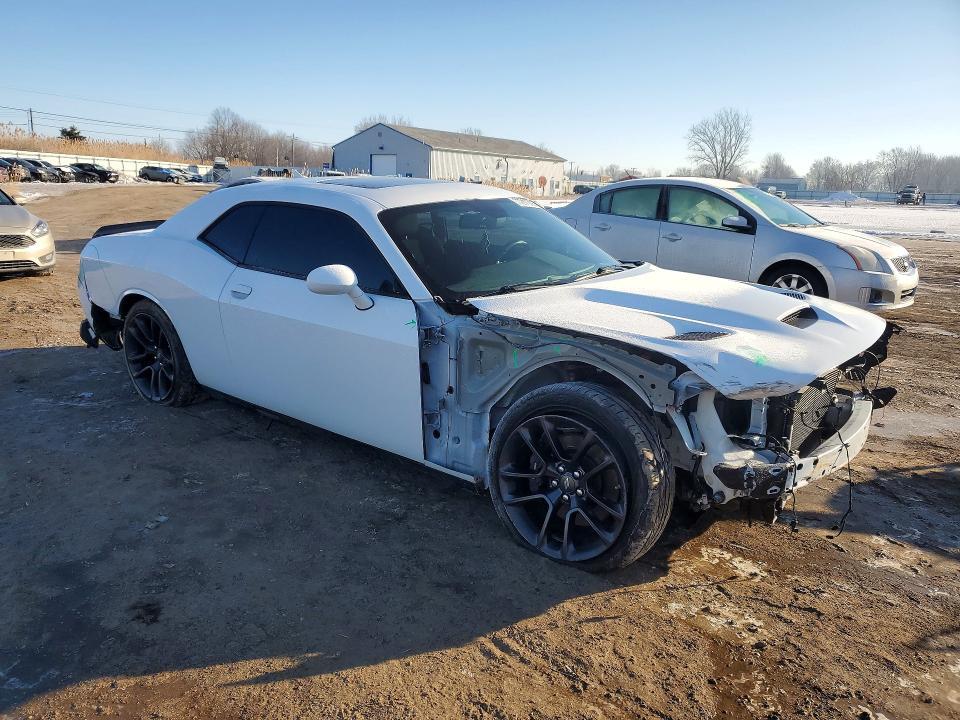 2021 Dodge Challenger r