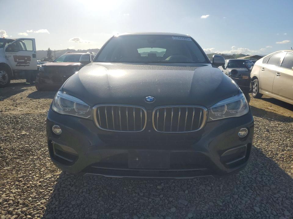 2016 BMW X6 Xdrive50i