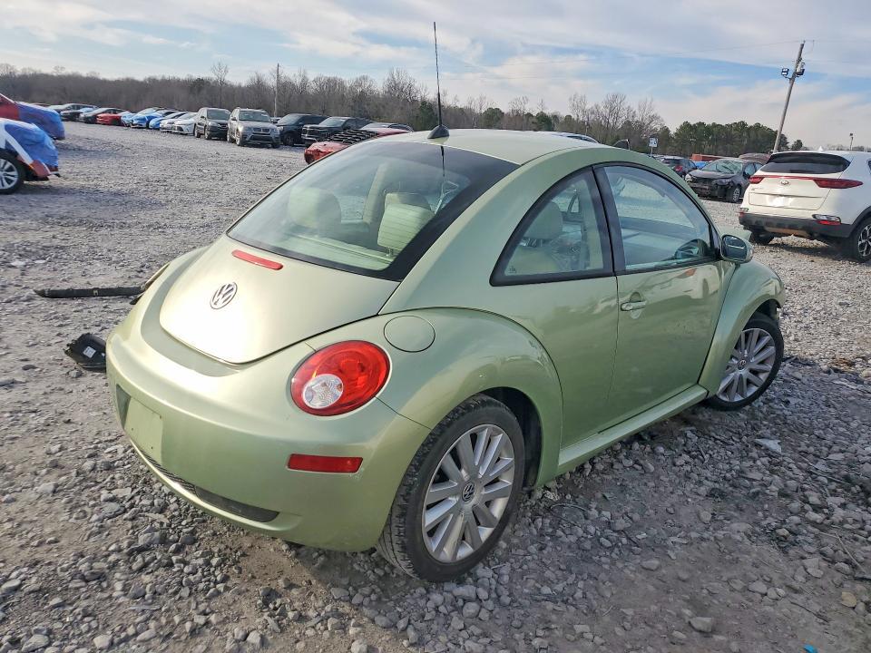 2008 Volkswagen New Beetle s