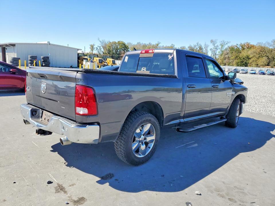 2019 Dodge Ram 1500 Classic slt