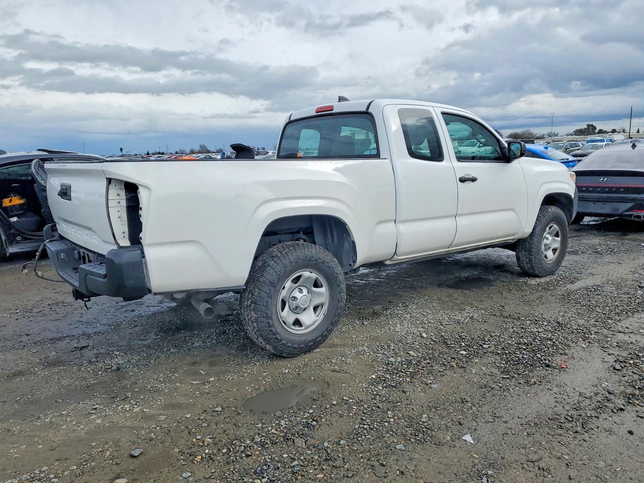 2018 Toyota Tacoma SR