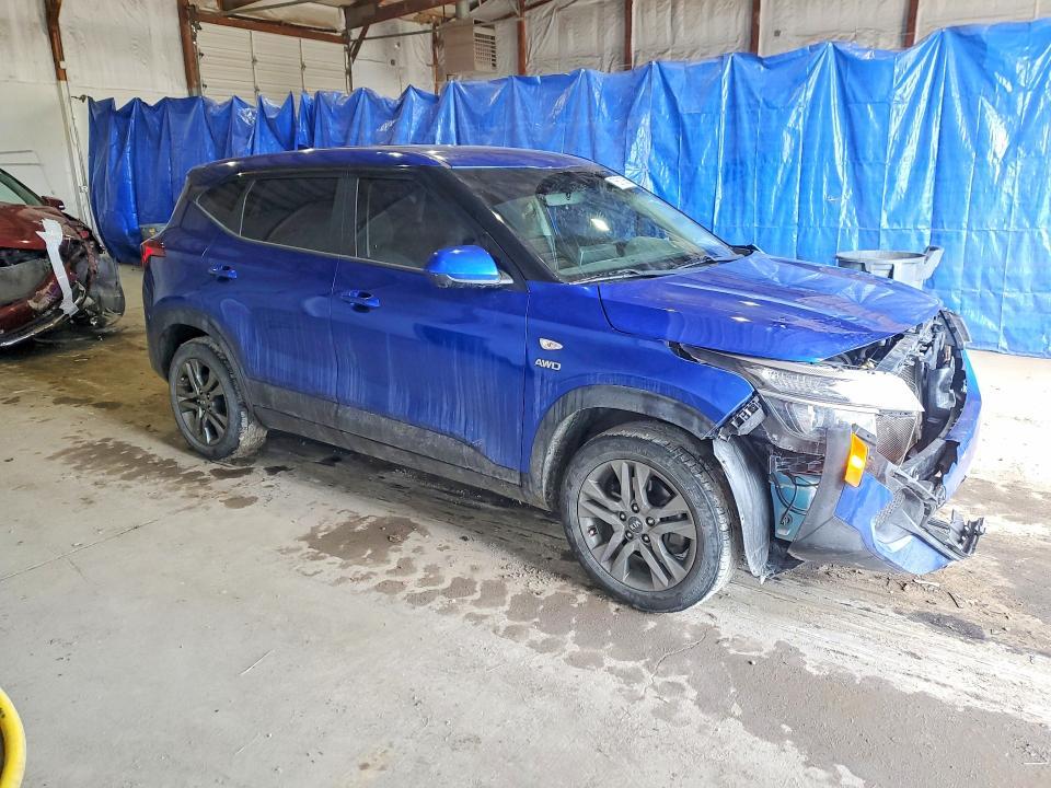 2021 KIA Seltos lx