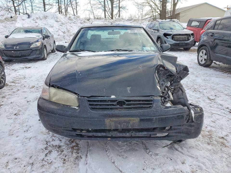 1997 Toyota Camry le