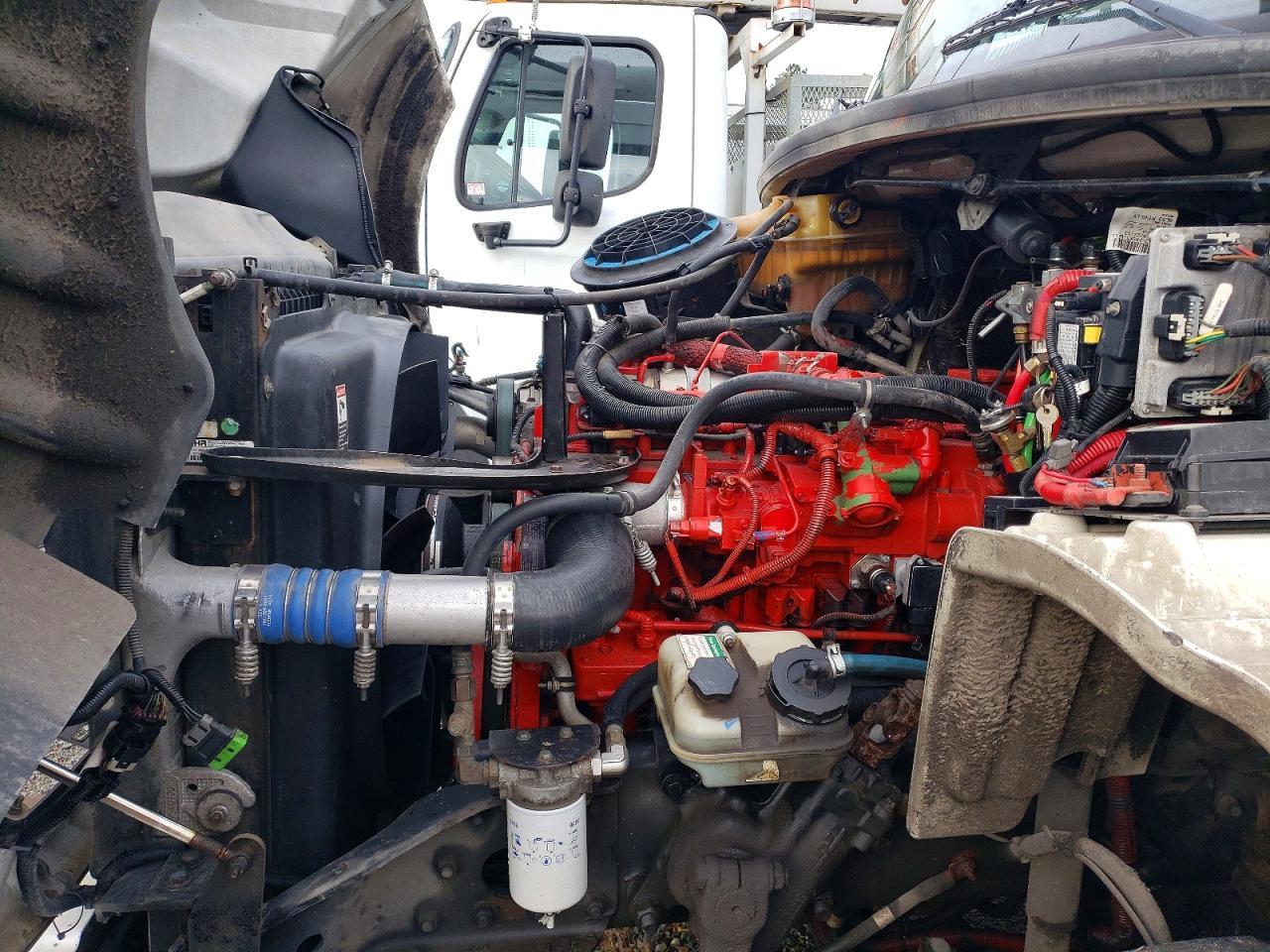 2014 Freigliner 2014 Freightliner Business Class M2 Bucket Truck