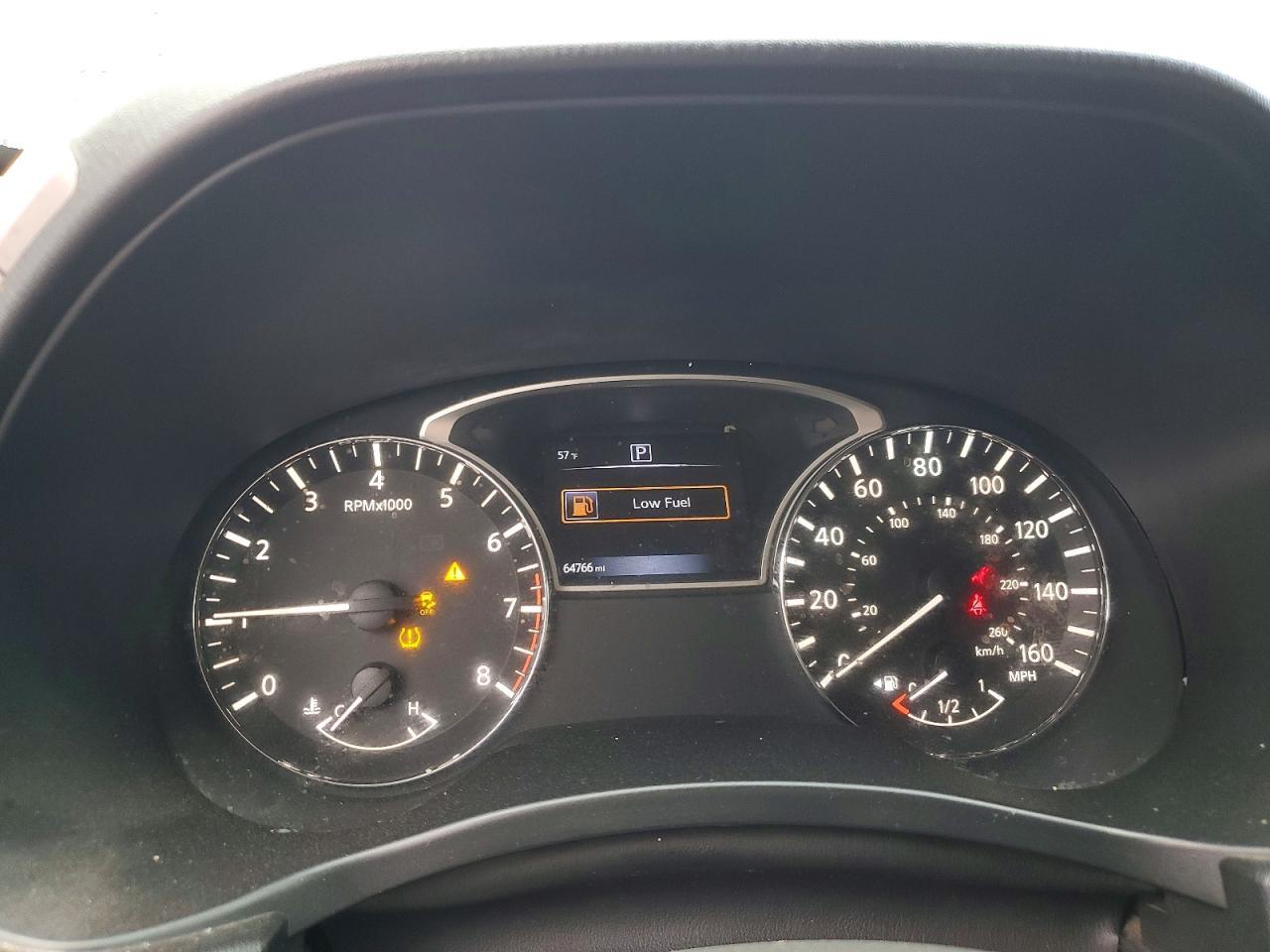 2016 Nissan Pathfinder s