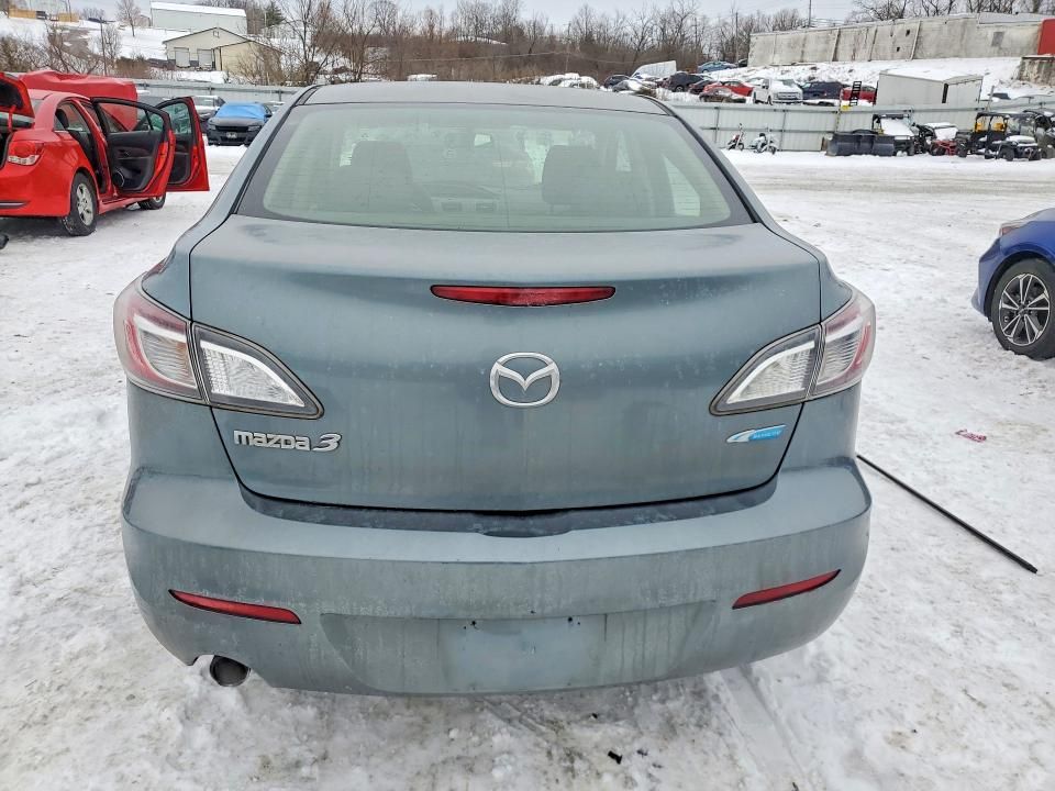 2012 Mazda 3 I