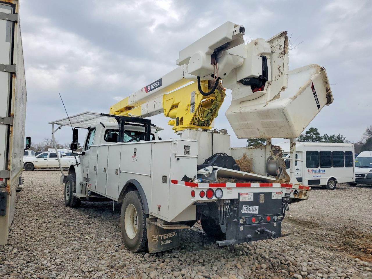 2025 Freigliner 2025 Freightliner Business Class M2 Bucket Truck