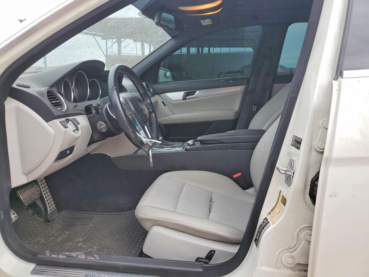 2012 Mercedes-Benz C 250