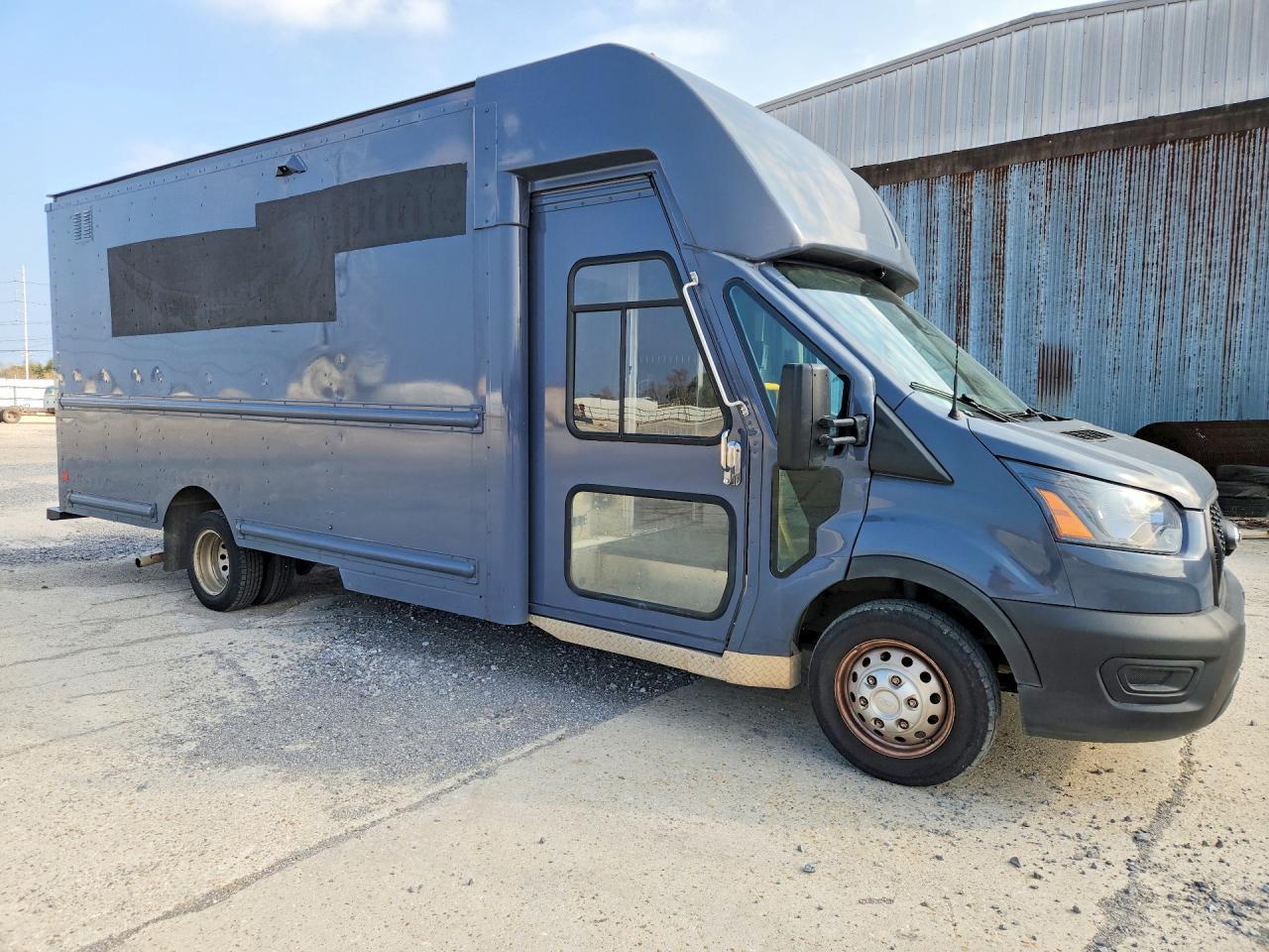 2021 Ford Transit Delivery Truck