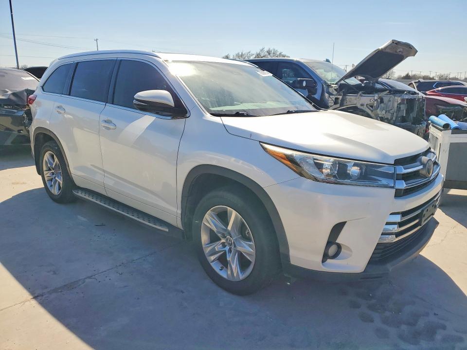 2017 Toyota Highlander Limited