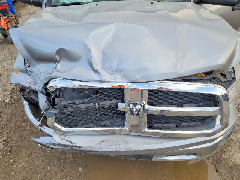 2022 Dodge Ram 1500 Classic slt