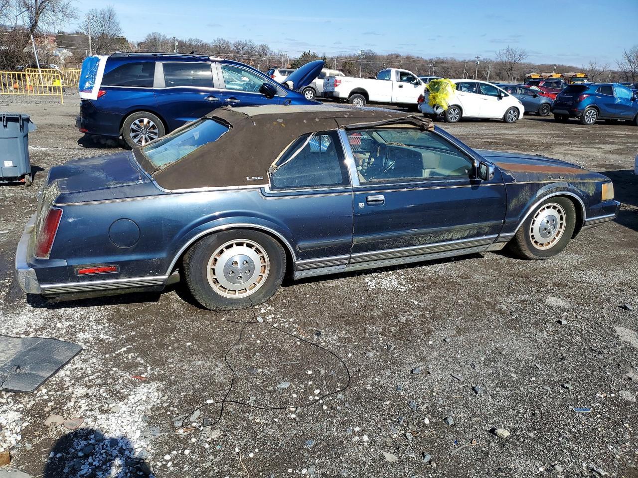 1986 Lincoln Continental