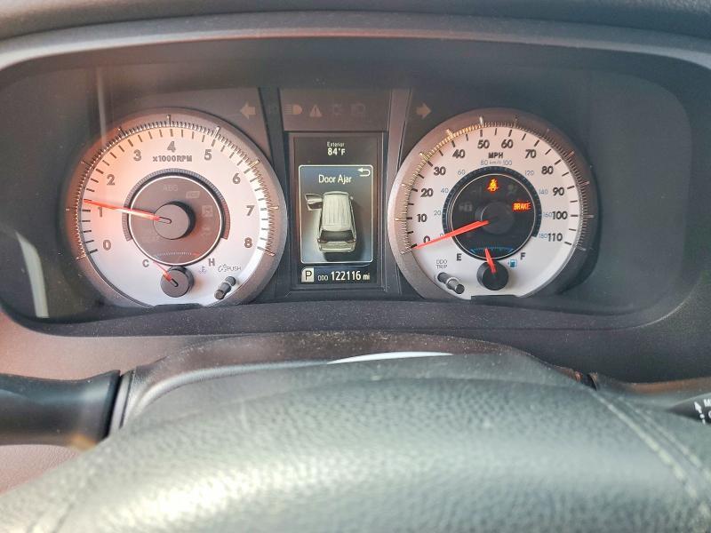 2016 Toyota Sienna se 8-passenger