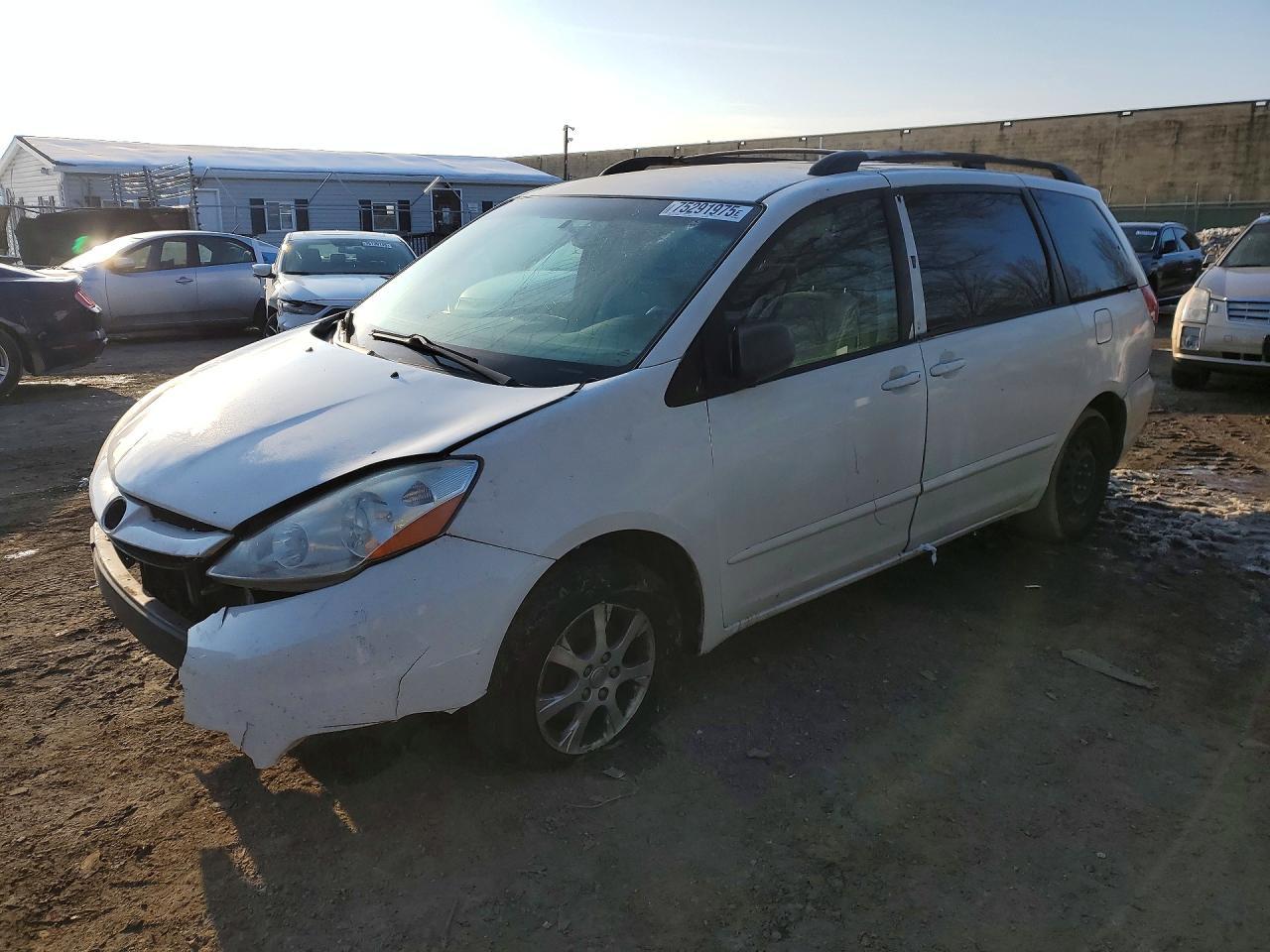 2008 Toyota Sienna ce