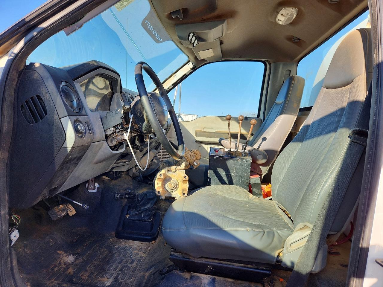 2012 Ford F750 Super Duty