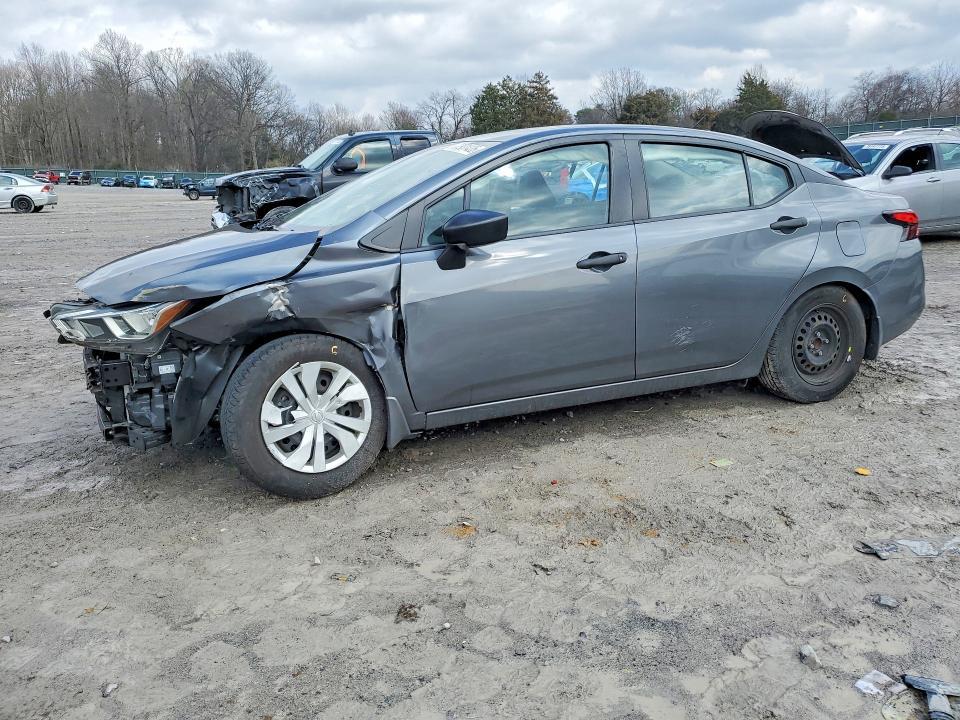 2020 Nissan Versa s
