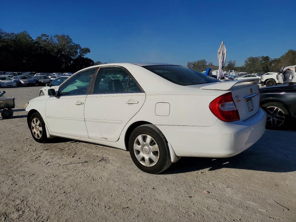 2002 Toyota Camry le