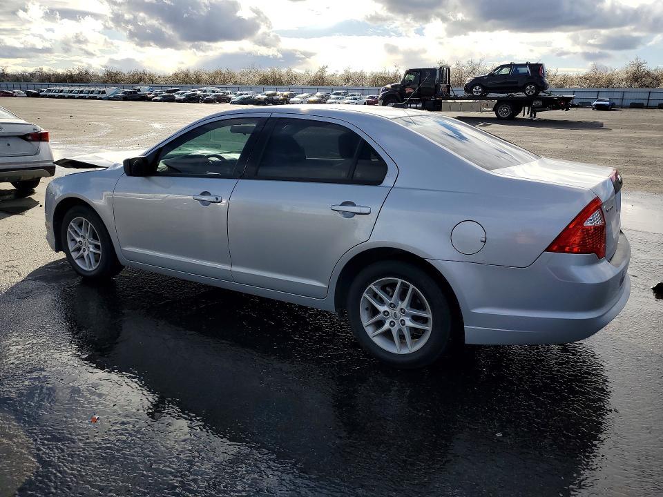 2010 Ford Fusion s