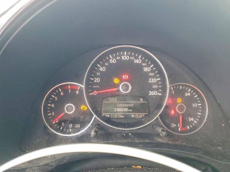 2012 Volkswagen Beetle