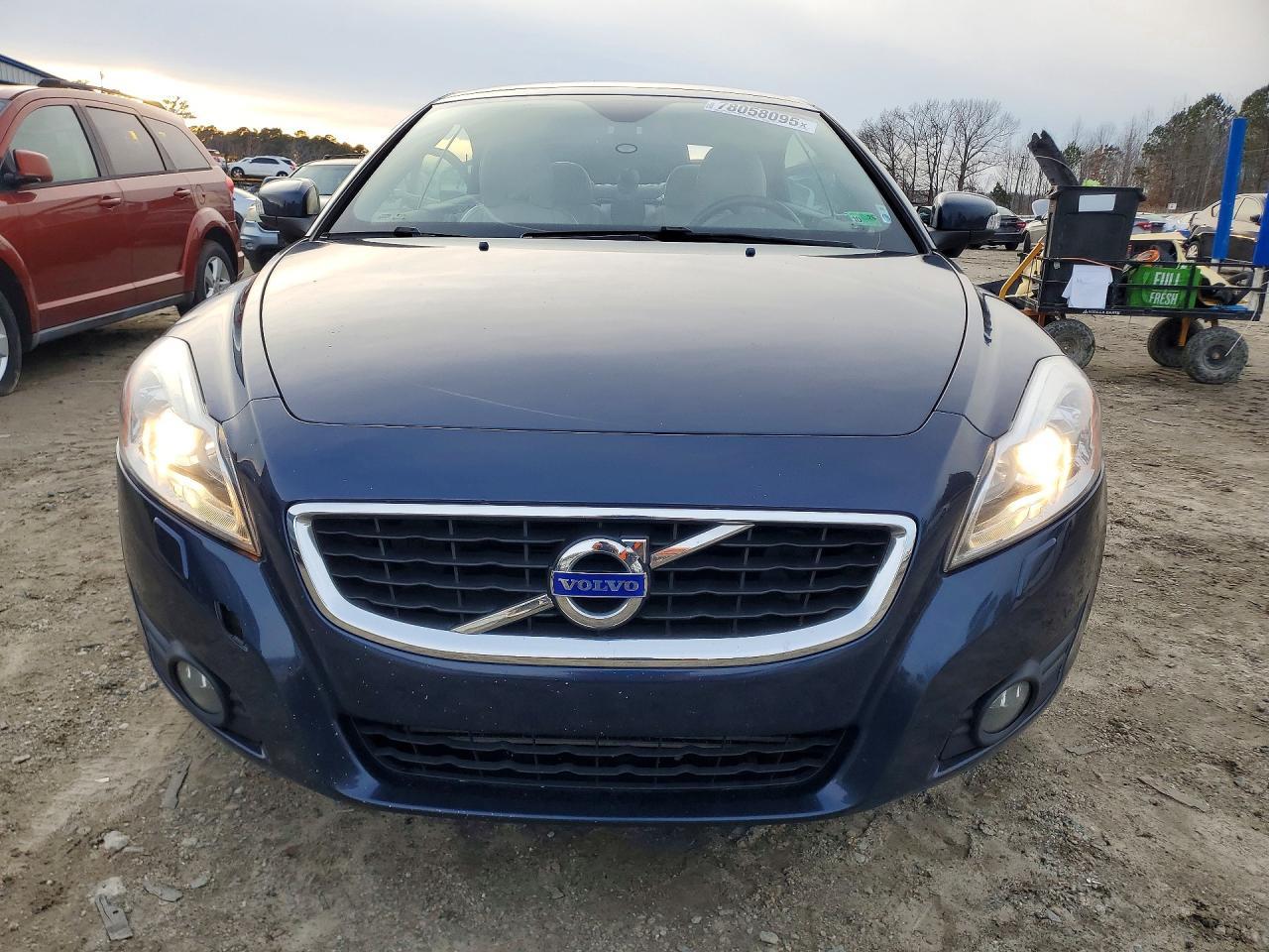 2013 Volvo C70 T5