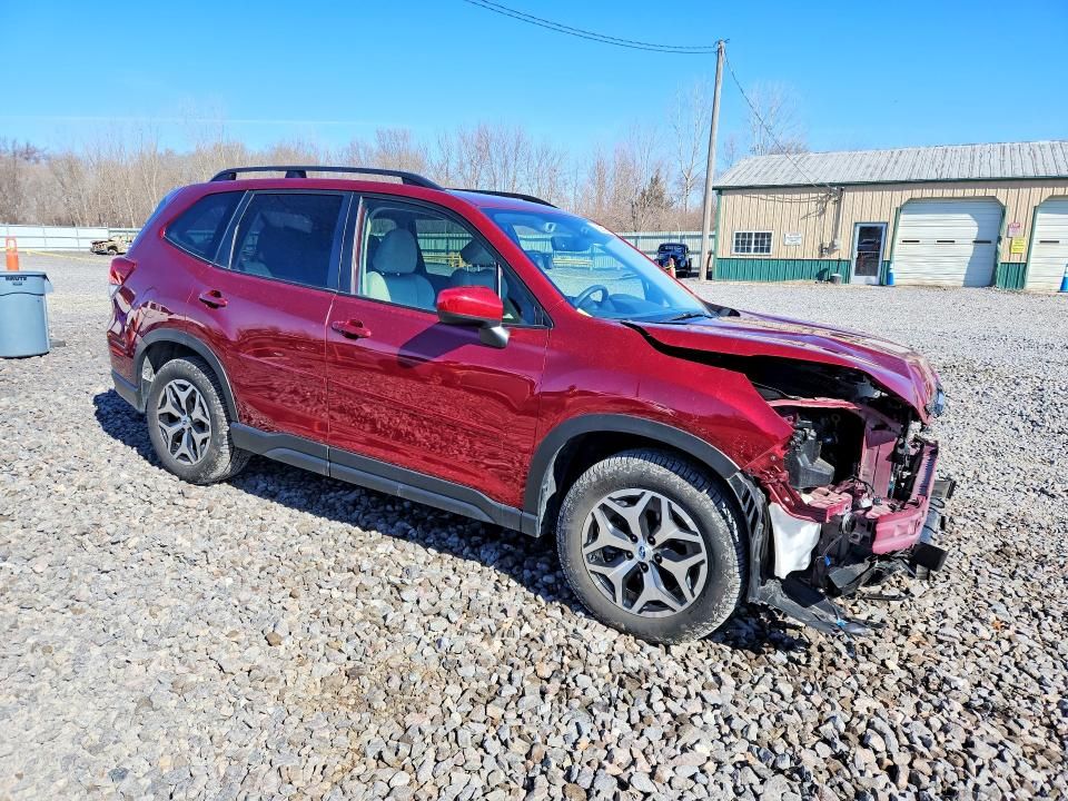 2021 Subaru Forester Premium