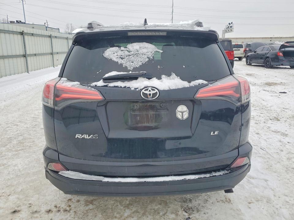 2018 Toyota Rav4 le