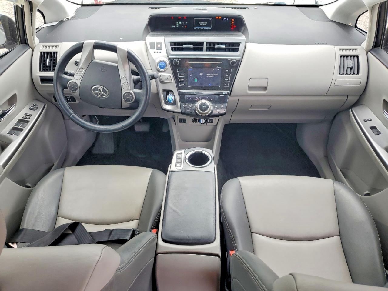 2017 Toyota Prius v Four