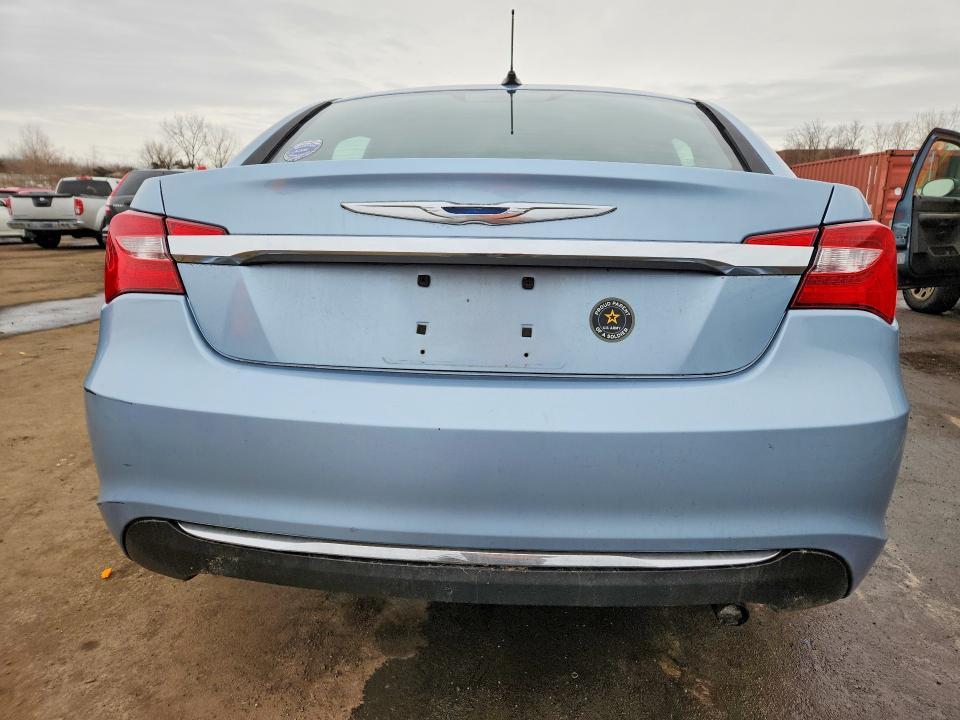 2012 Chrysler 200 Limited