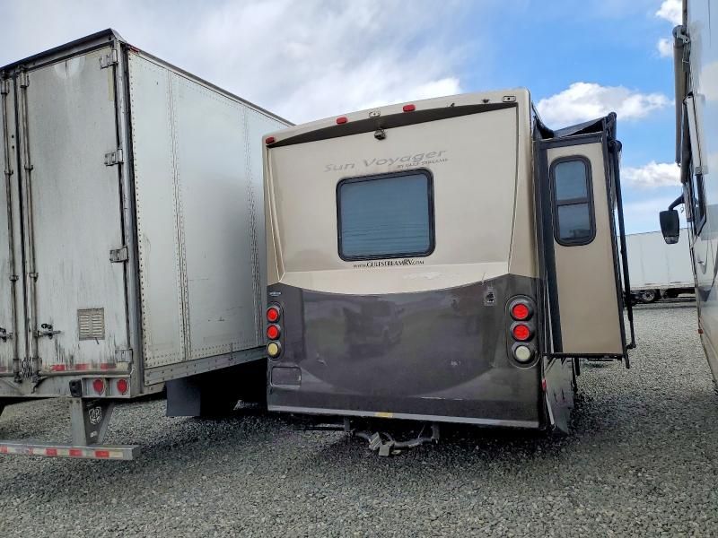 2007 Freightliner Chassis m rv