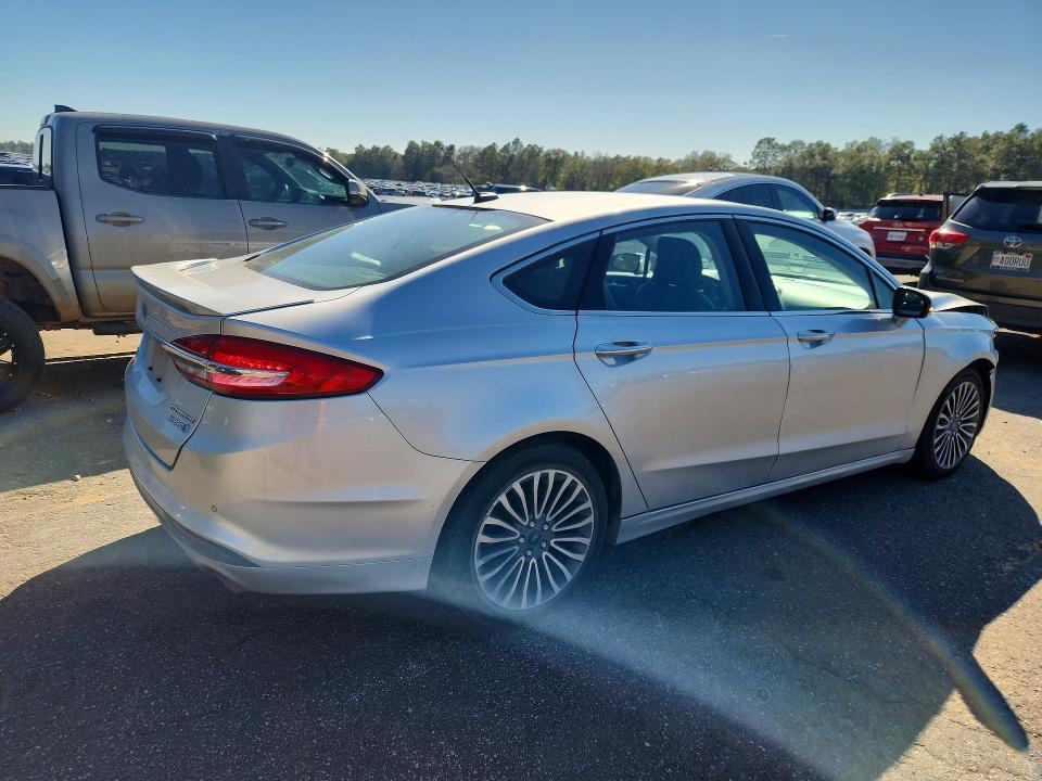 2017 Ford Fusion Titanium hev