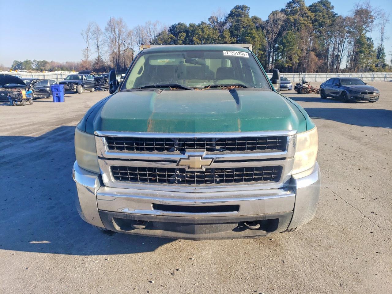 2010 Chev Rolet Silverado Flatbed Truck