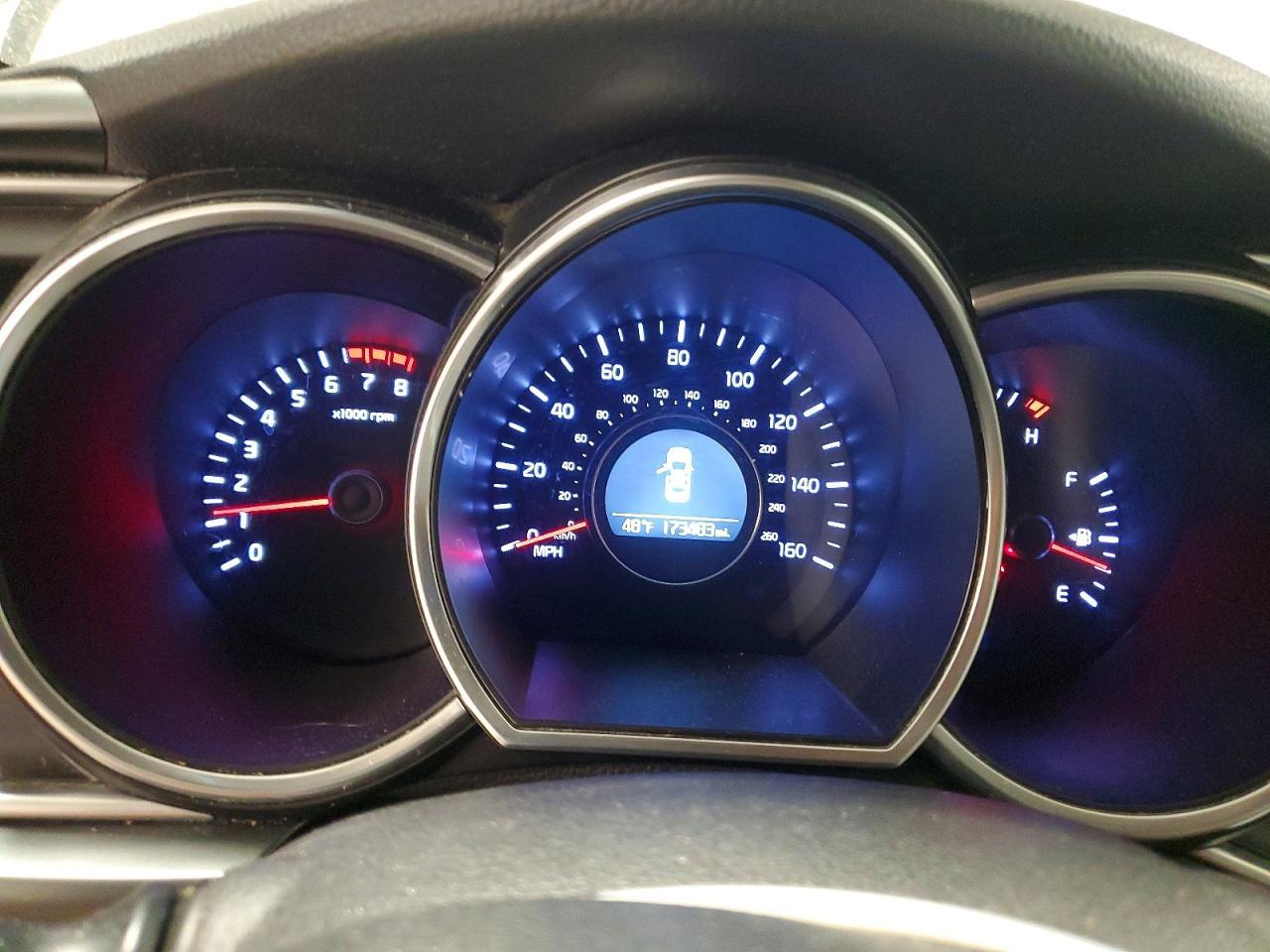 2014 KIA Optima lx