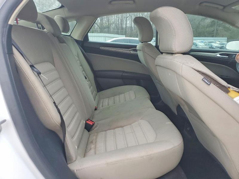 2019 Ford Fusion s