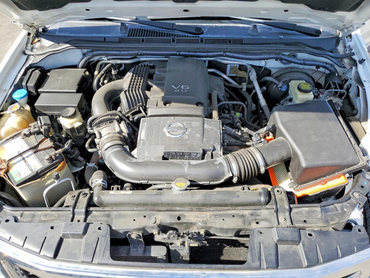 2014 Nissan Frontier S