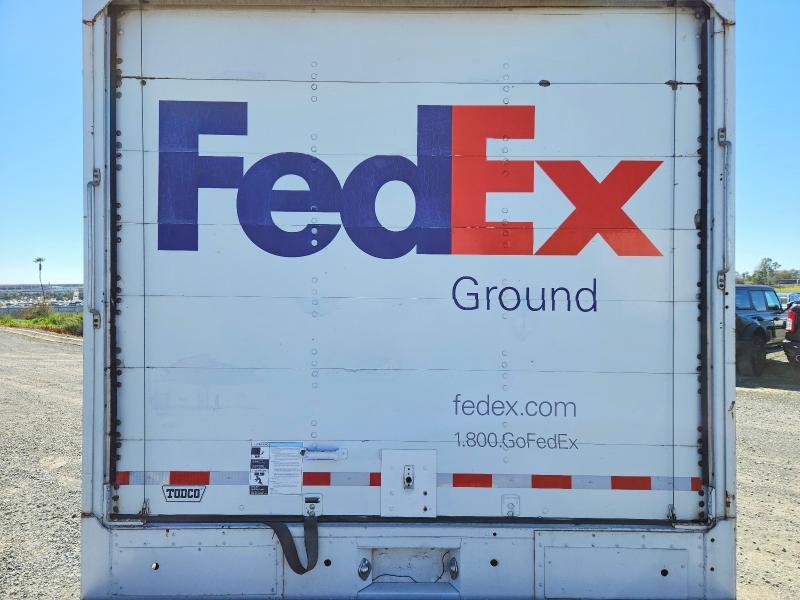 2001 Workhorse Custom Chassis P42 Delivery Truck