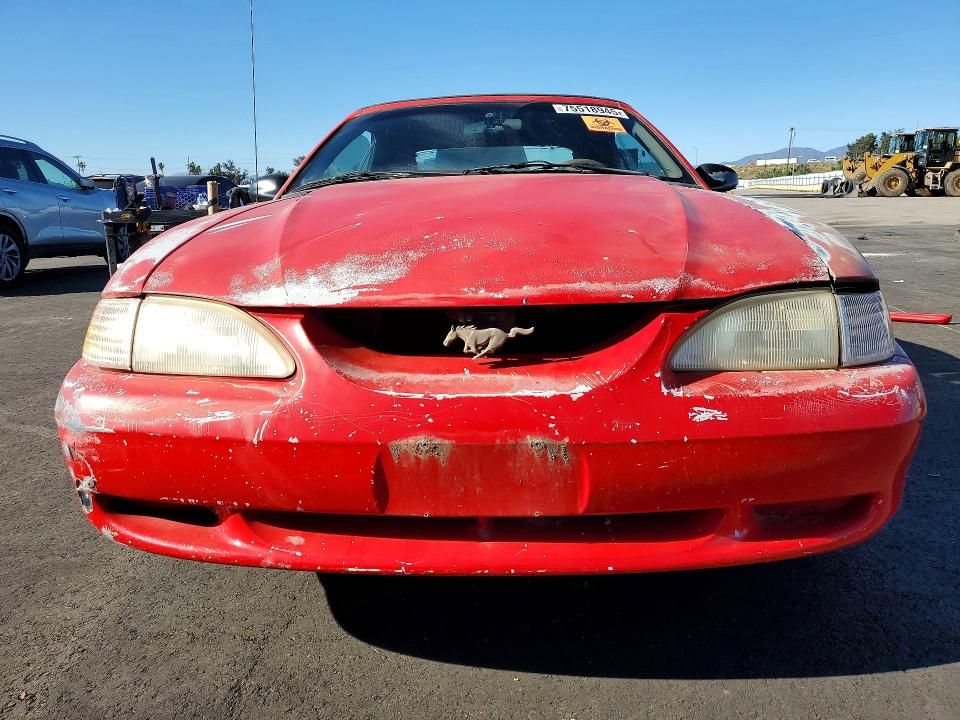 1995 Ford Mustang