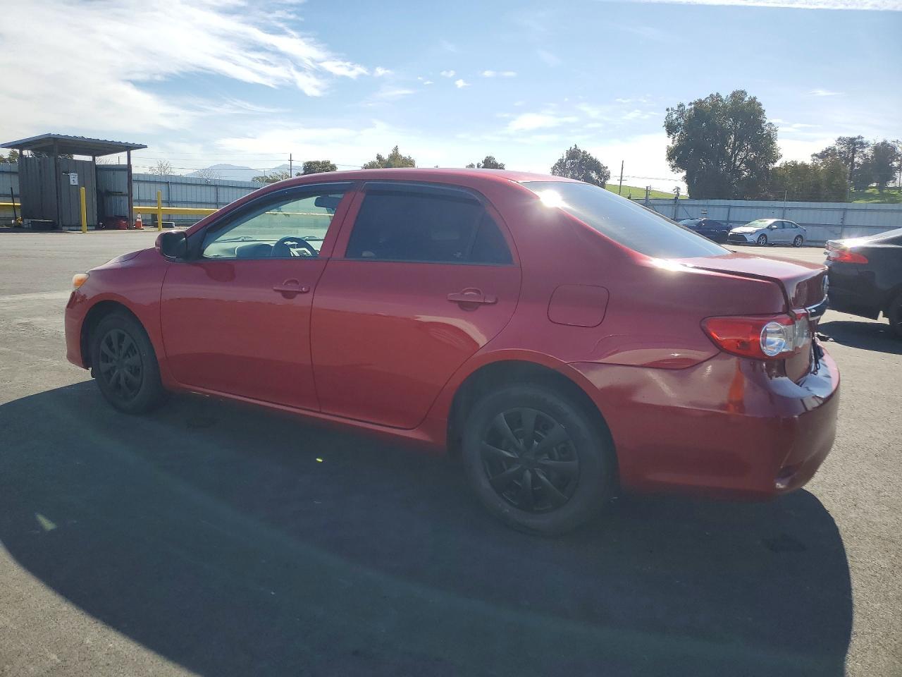 2013 Toyota Corolla l