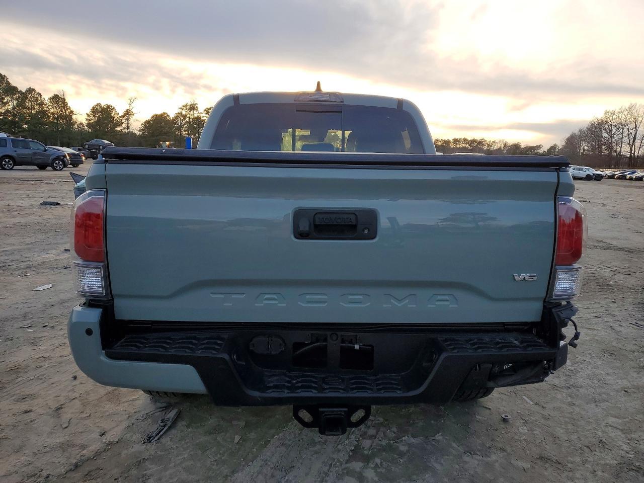 2022 Toyota Tacoma TRD Sport