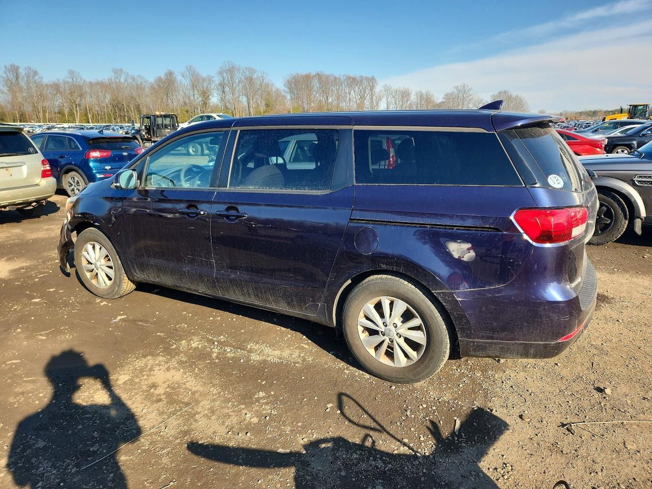 2018 KIA Sedona lx