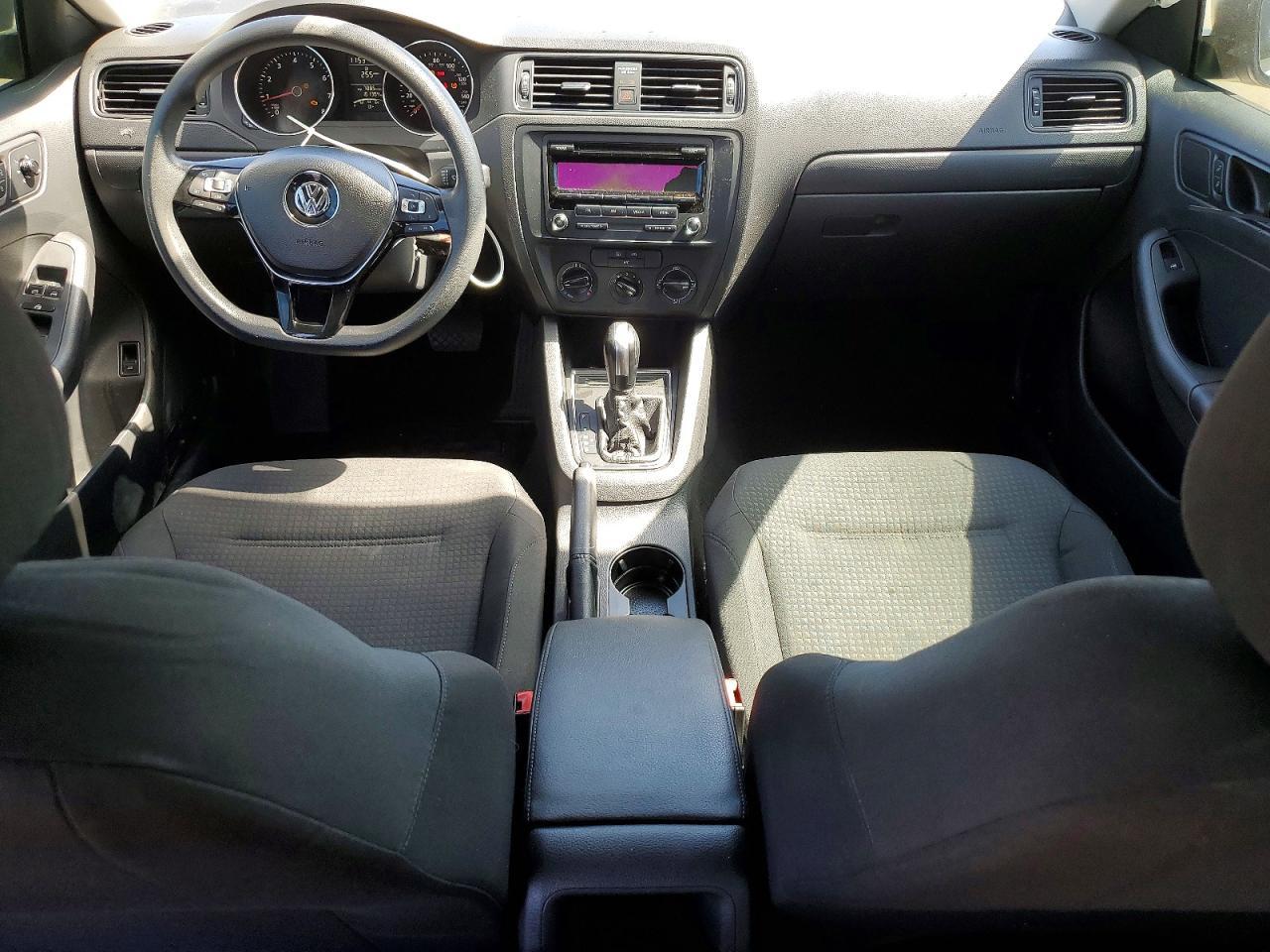 2015 Volkswagen Jetta Base